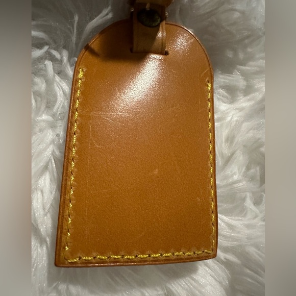 Louis Vuitton Luggage Tag - Picture 5 of 12